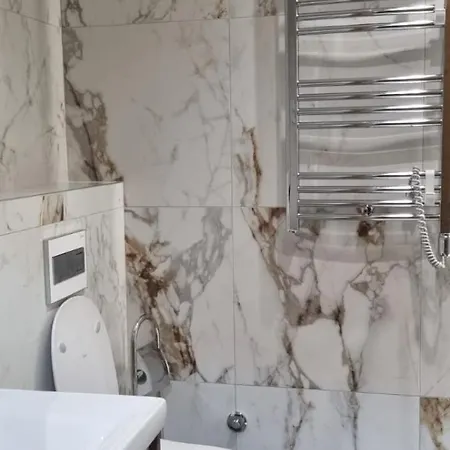 Διαμέρισμα Rojal Garden 643 Ζλάτιμπορ