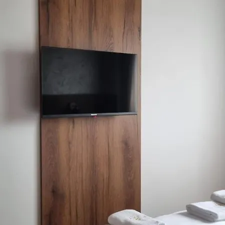 Διαμέρισμα Rojal Garden 643 *