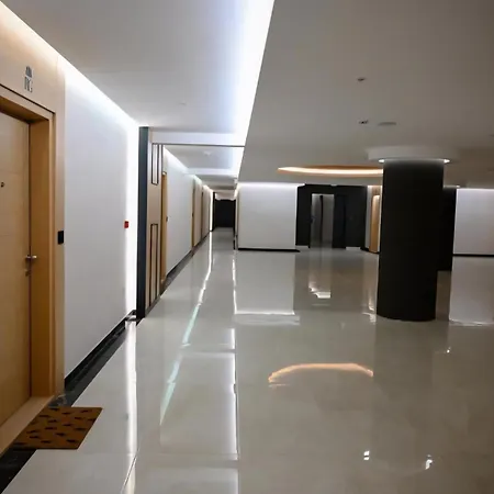 Rojal Garden 643 * Ζλάτιμπορ