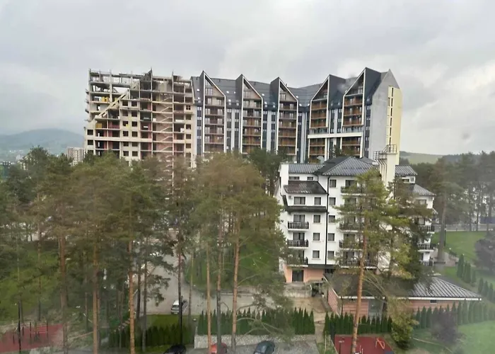 アパート Rojal Garden 643 ズラティボール