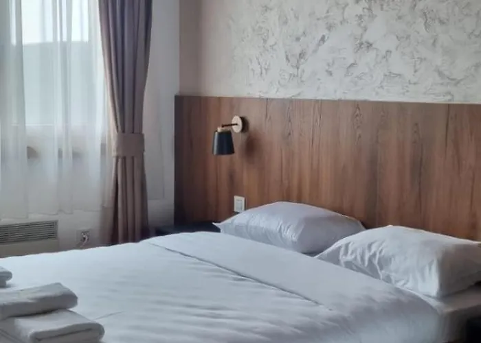 アパート Rojal Garden 643 ズラティボール