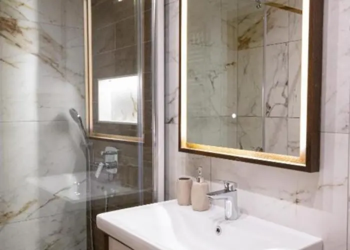 Rojal Garden 643 アパート ズラティボール